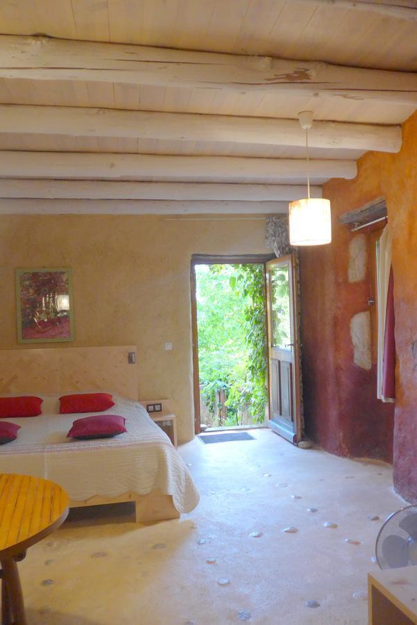 Bed and Breakfast La Colline Bleue Banne Exteriér fotografie