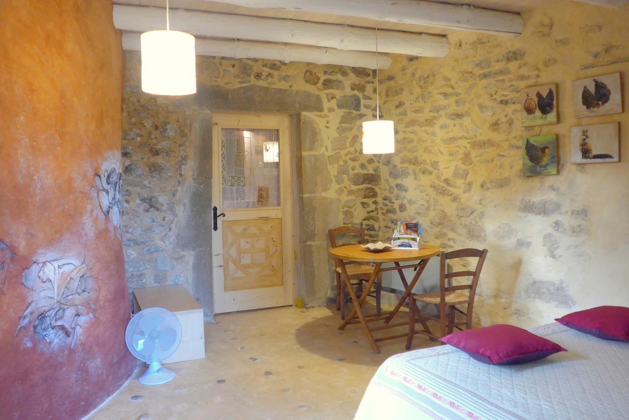 Bed and Breakfast La Colline Bleue Banne Exteriér fotografie